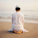 Panduan Lengkap Dzikir Setelah Sholat Fardhu duduk setelah sholat